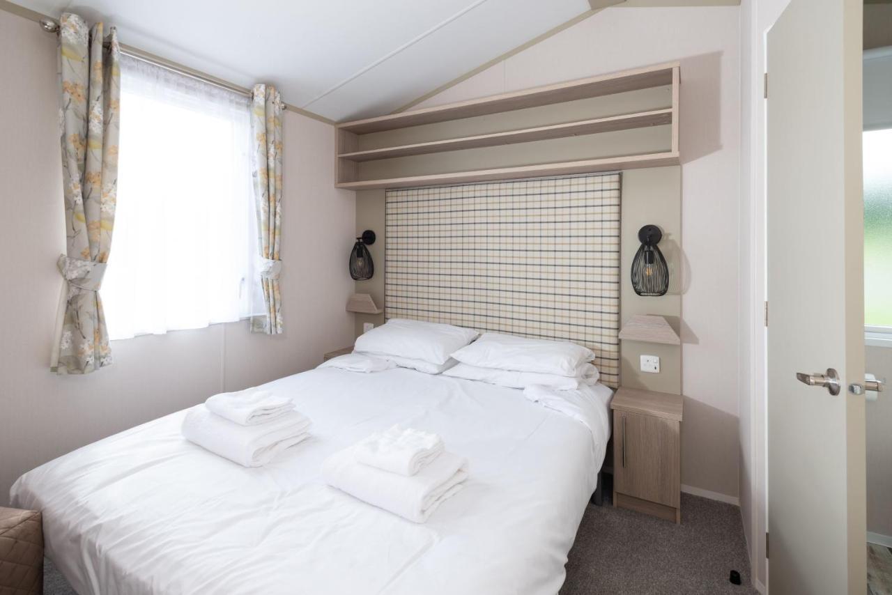 Luxury Holiday Home Sleeps 6 Pet Friendly 세인트오스틀 외부 사진